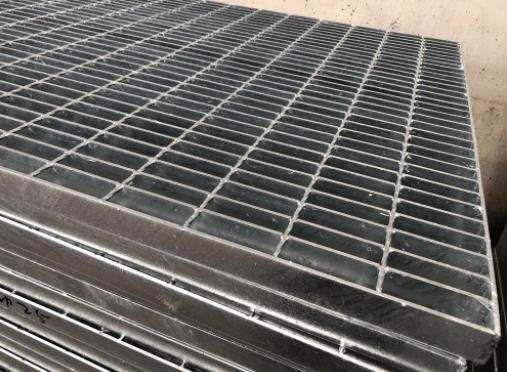热镀锌平台钢板表面处理